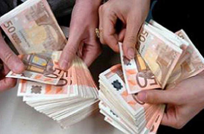Sequestrato un centro scommesse illegale: sanzione di 10 mila euro per il titolare