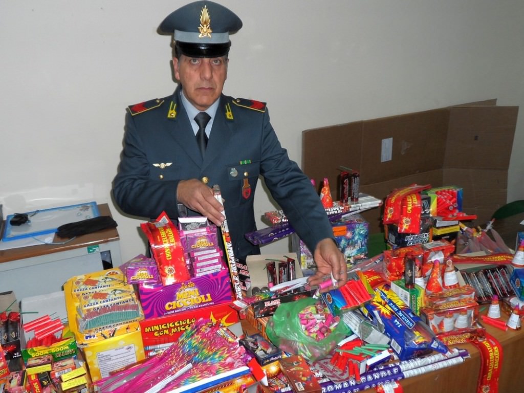 Notte di San Silvestro: sequestrati 46 kg di botti di capodanno