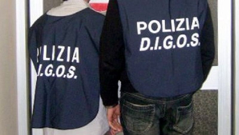 Palermo, tensione all’aeroporto: arrestati tre stranieri con passaporti falsi