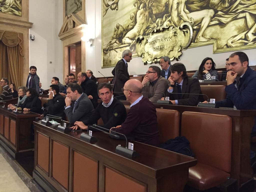 Catania, mafia in consiglio: tutti chiedono chiarezza. “Basta con le ombre serve trasparenza”
