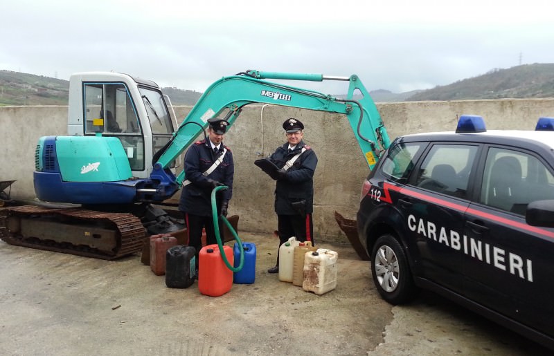 Palermo, due carabinieri fuori servizio sventano tentativo di furto Palermo, due carabinieri fuori servizio sventano tentativo di furto