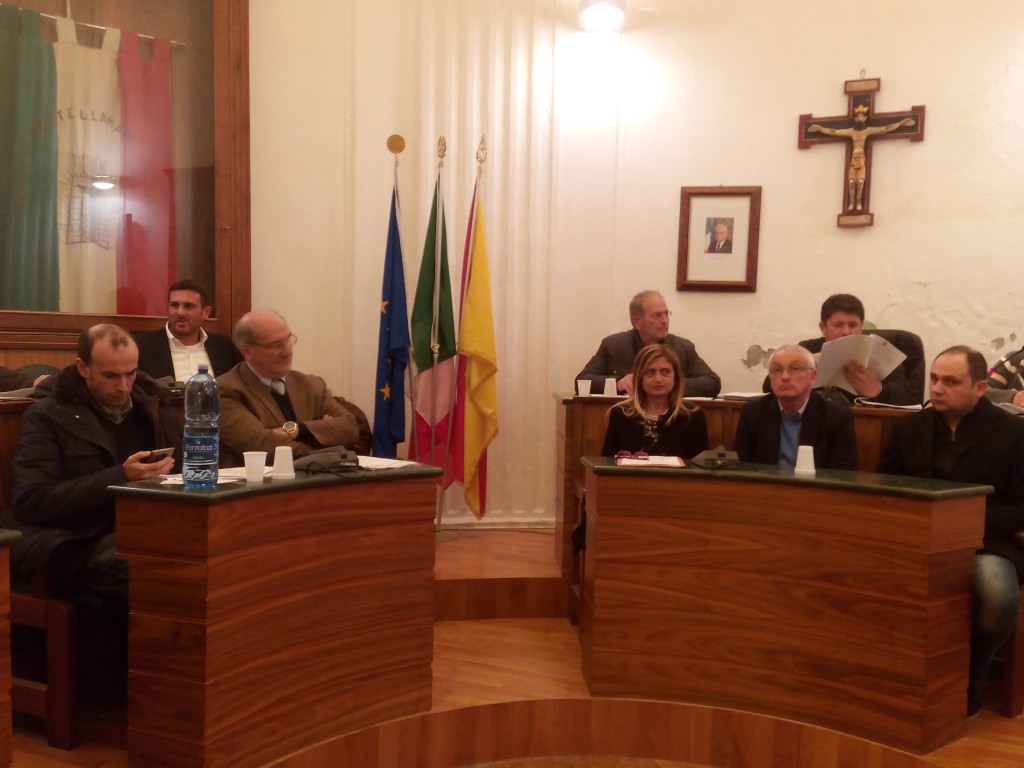 Castellammare: varato piano per consentire sopraelevazione degli edifici