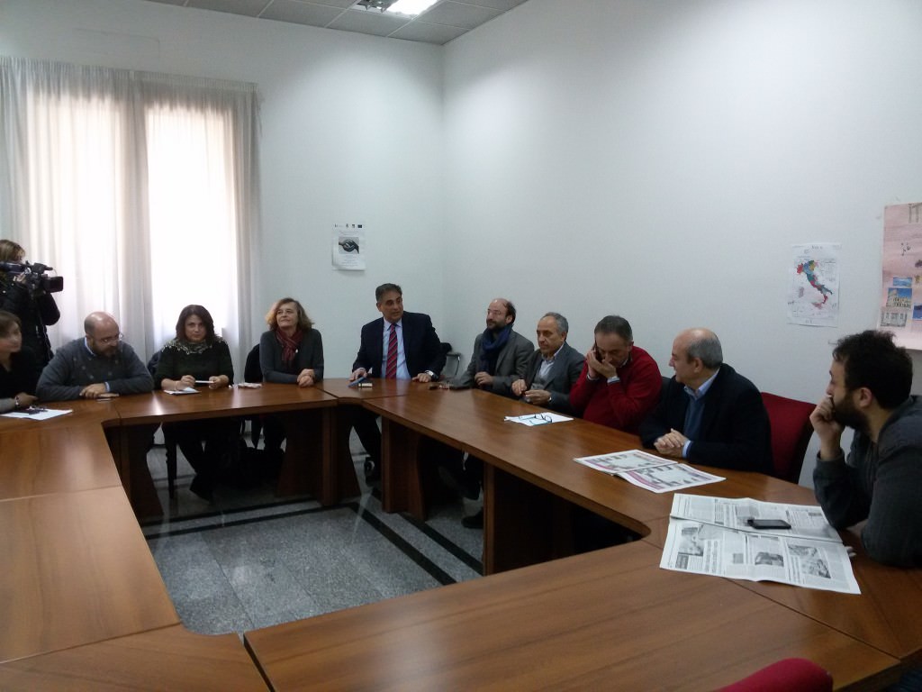 Utilizzare i beni confiscati alla mafia a fini abitativi. “I comuni prendano posizioni chiare”