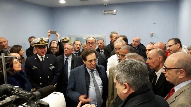 Siracusa, duramente contestato il presidente Crocetta