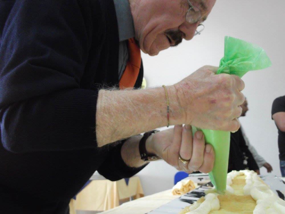 Alla Sagra del Mandorlo in Fiore una torta da Guinness dei primati