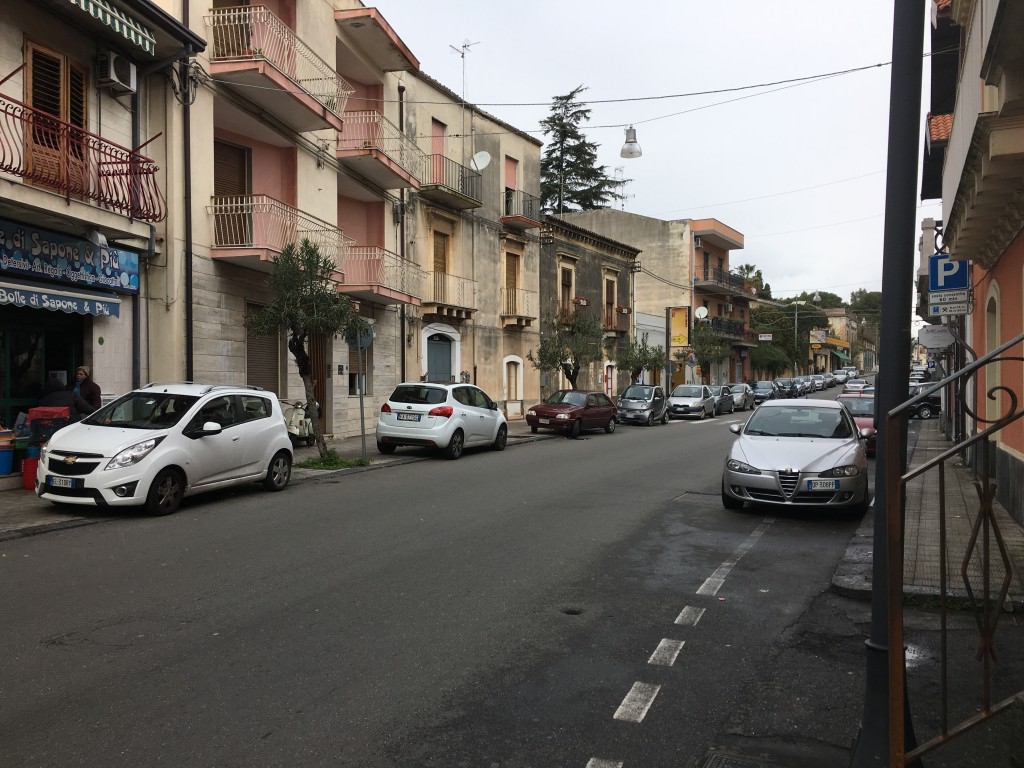 Tentato omicidio nel Catanese. I compaesani: “Persona solare”, Bellia: “Sempre rispettoso”