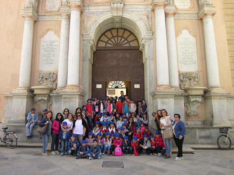 Trapani, piccoli alunni chiedono al sindaco di visitare la città: accontentati!