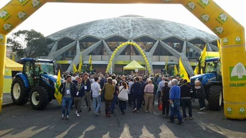 #iomangioitaliano: agricoltori della Coldiretti a Roma in difesa dell’identità alimentare #iomangioitaliano: agricoltori della Coldiretti a Roma in difesa dell’identità alimentare