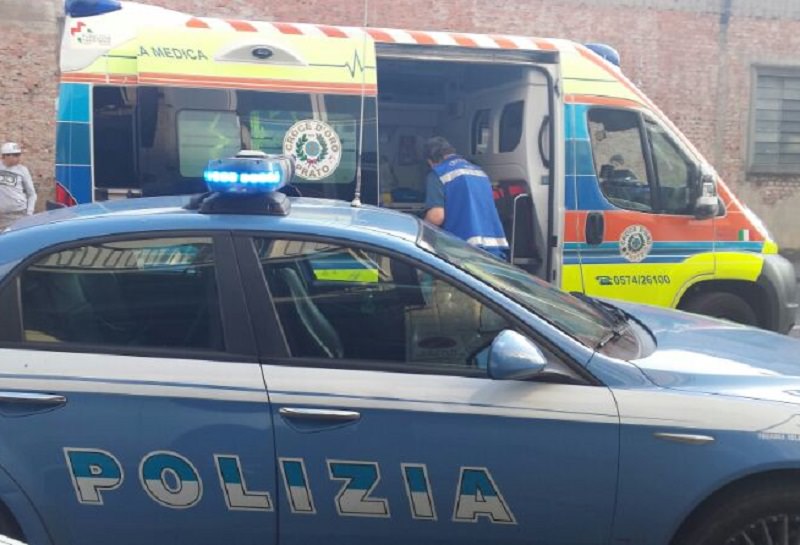 Tentato assalto a carico di sigarette causa tamponamento a catena. Grave una donna, traffico in tilt