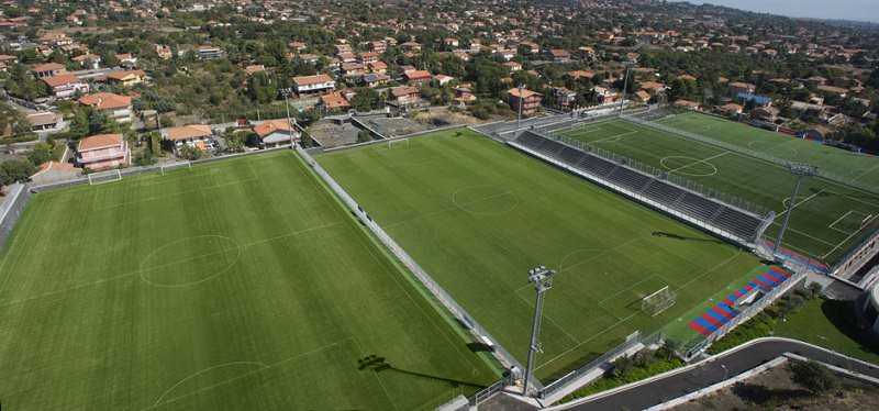 Calcio Catania, 4 calciatori positivi al Coronavirus: disposto l’isolamento, altri due in quarantena