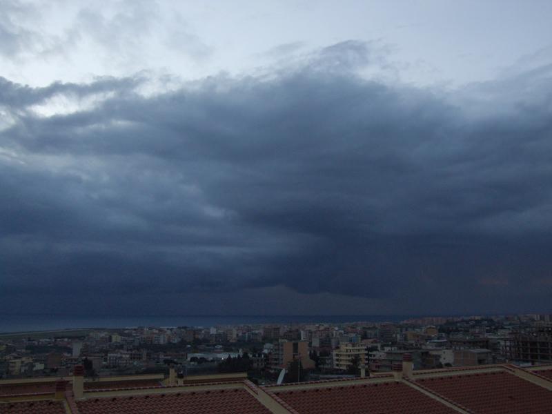 Torna il maltempo a Messina: week-end con forti temporali sullo Stretto