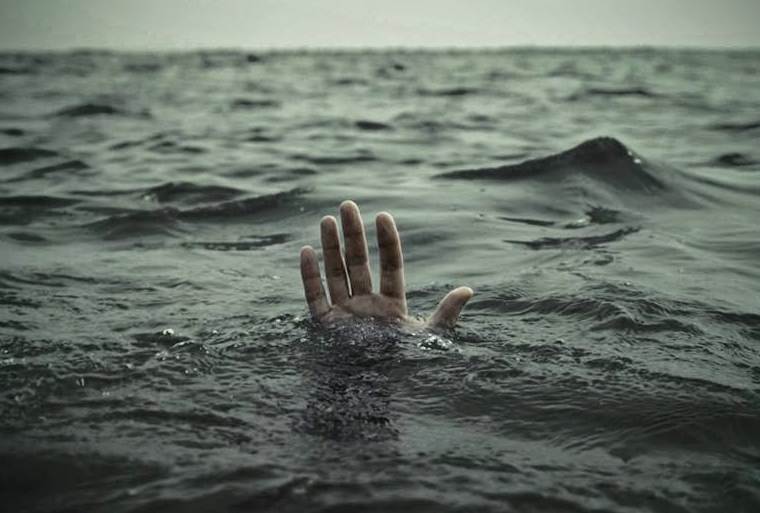 Catania, recuperato in mare il cadavere di un giovane migrante