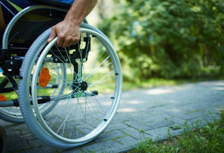 Diritti disabili non rispettati in estate, Tanasi: “Si deve garantire il rispetto delle norme di settore”