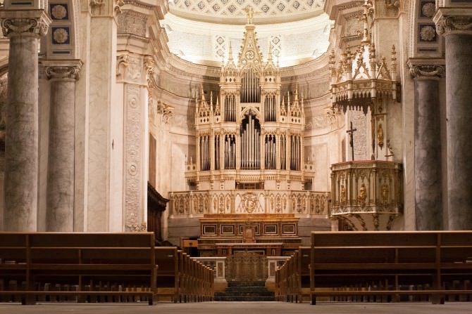 Catania, vaccinazioni AstraZeneca dentro le chiese per Pasqua: i LUOGHI e i DETTAGLI