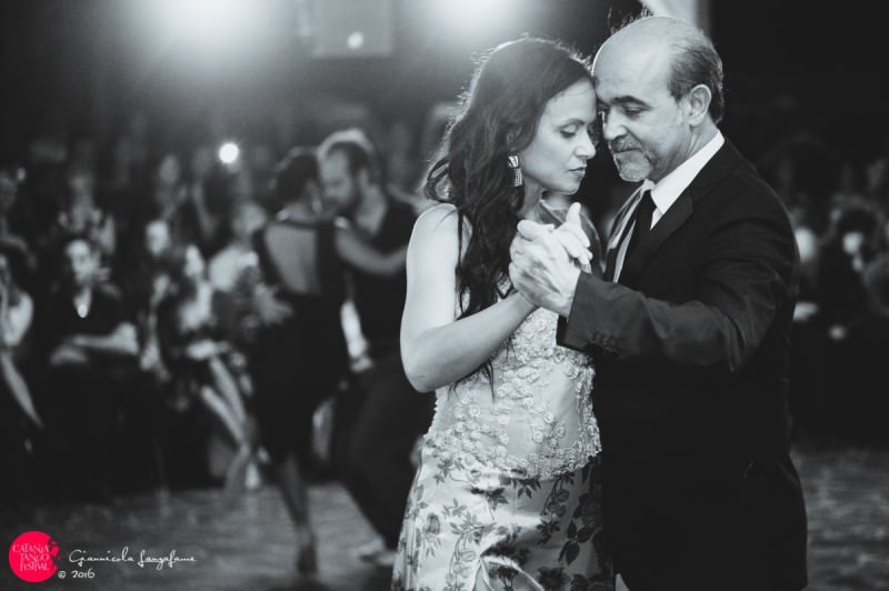 Il Tango a Catania: “Cinque lezioni per scendere subito in pista”