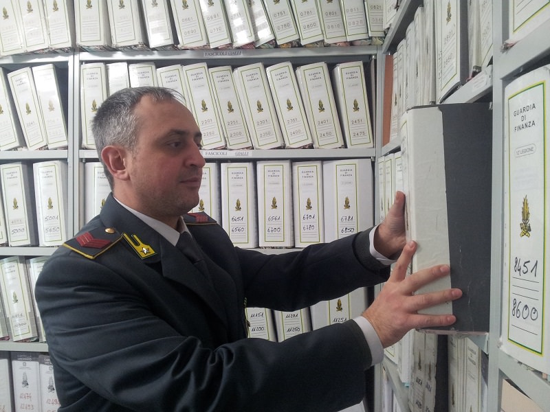 Evade il fisco per un milione di euro: nel mirino un’impresa di Ragusa Evade il fisco per un milione di euro: nel mirino un’impresa di Ragusa