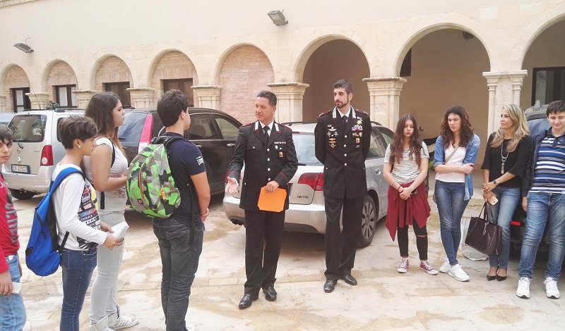 Siracusa: alunni del “Rizza” e i carabinieri ricordano Peppino Impastato