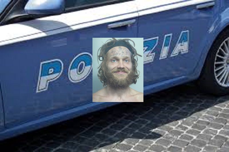 Fermato per violenza sessuale Marco, il ragazzo danese con la fattoria in città Fermato per violenza sessuale Marco, il ragazzo danese con la fattoria in città