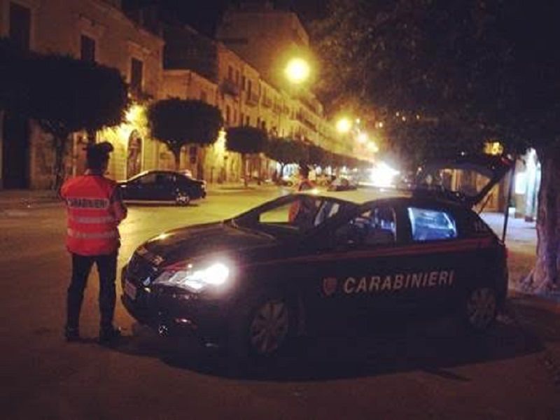 Volume alto, aggredisce carabinieri: in manette un romeno