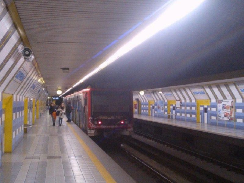 Metro “ok”: lunedì l’inaugurazione, ma i cittadini rimarranno in attesa