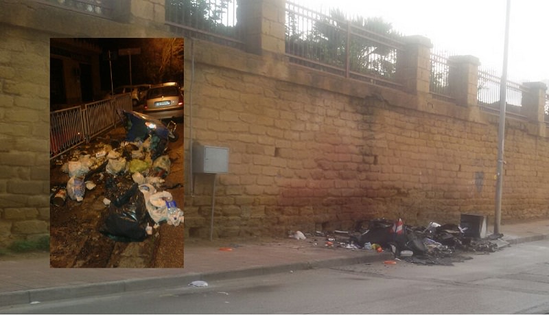 Fuoco ai cassonetti, nel cuore di Agrigento