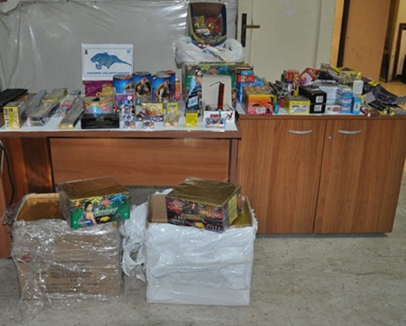 Botti di fine anno: arrestato catanese per detenzione illegale di materiale esplodente Botti di fine anno: arrestato catanese per detenzione illegale di materiale esplodente