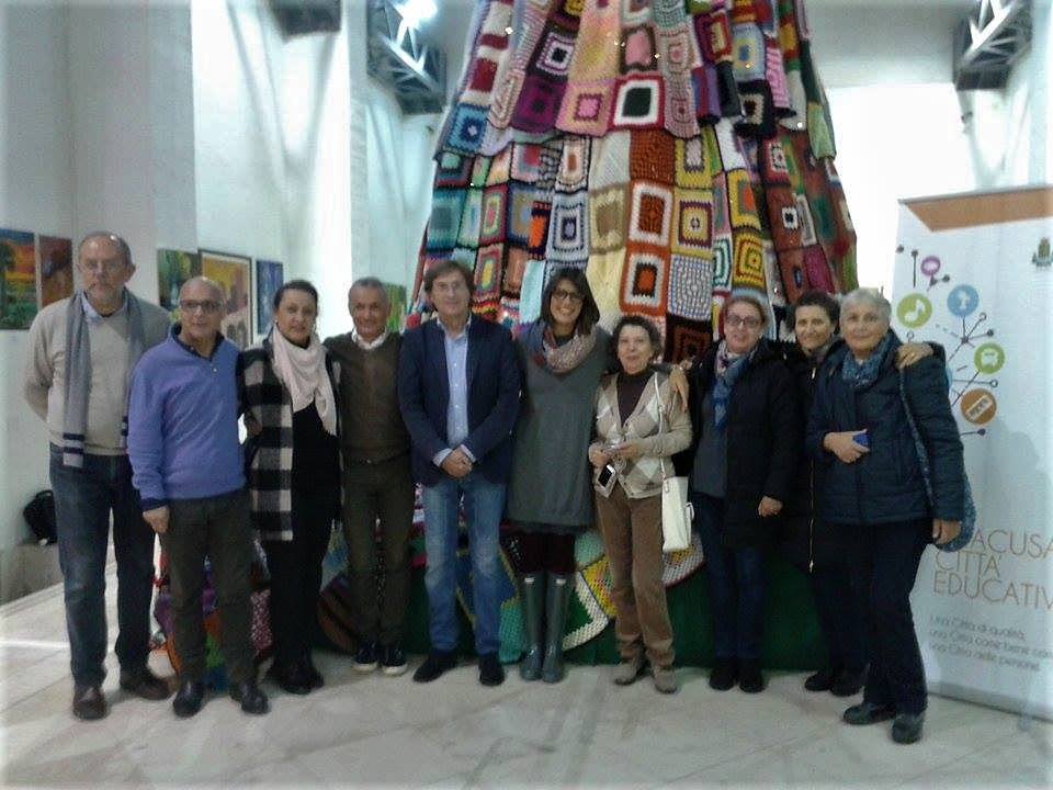 Siracusa, “albero di lana” inaugurato e benedetto da mons. Pappalardo