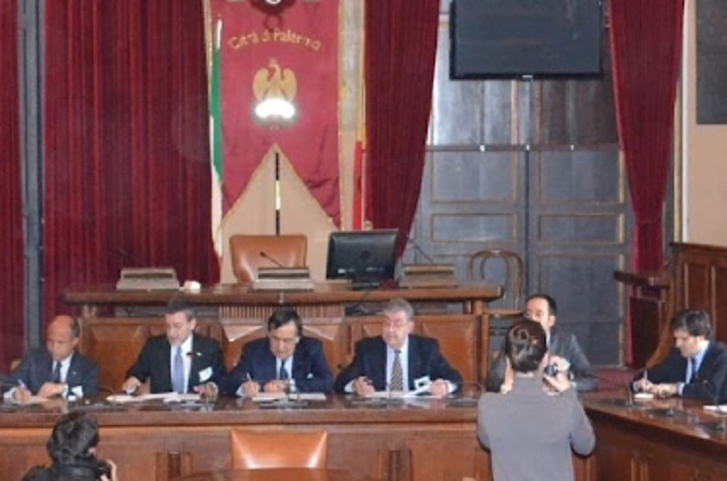 Comunarie a Palermo, caos candidature