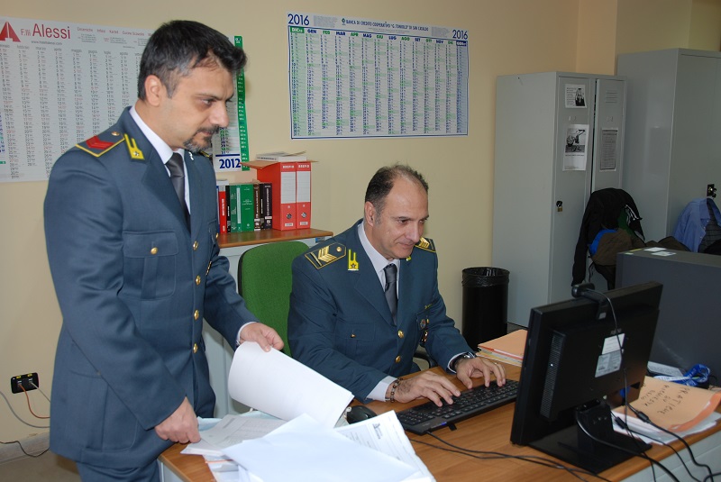 Caltanissetta, controlli in B&B e affittacamere: denunciati 8 soggetti Caltanissetta, controlli in B&B e affittacamere: denunciati 8 soggetti