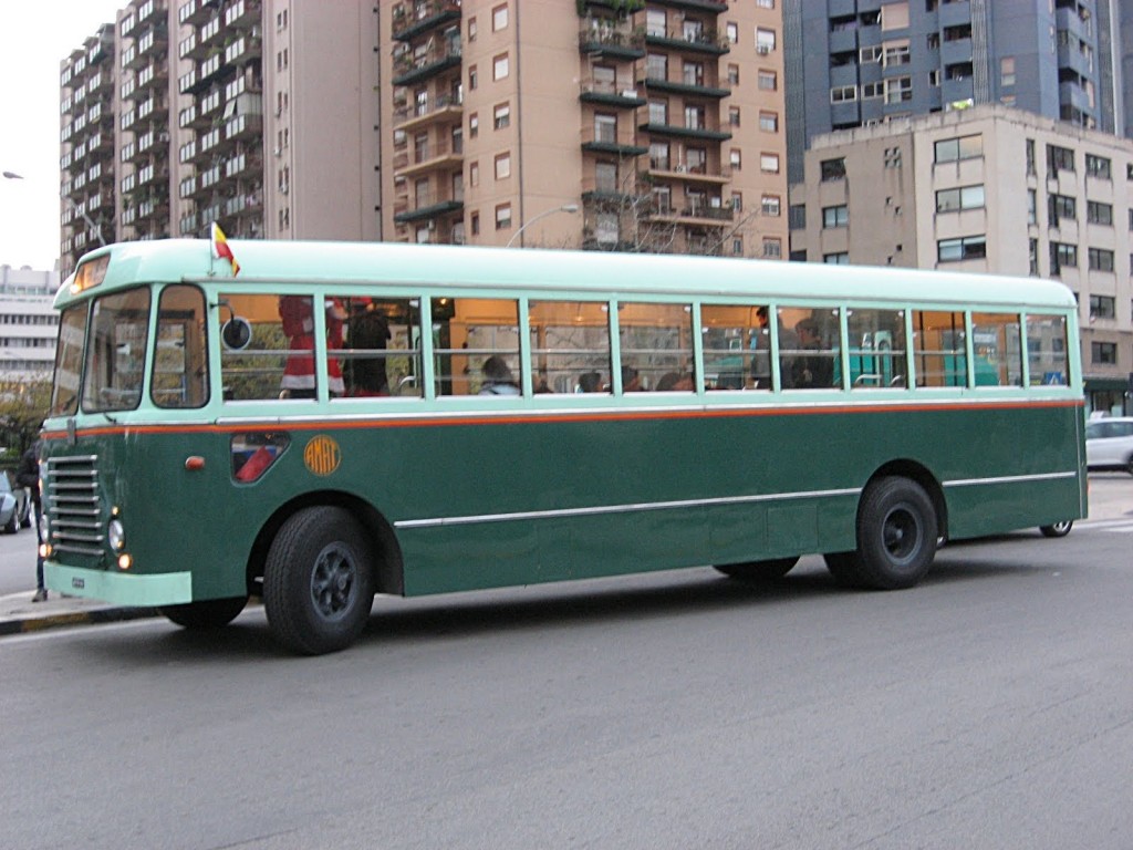 A Palermo autobus storico gratuito con befana a bordo