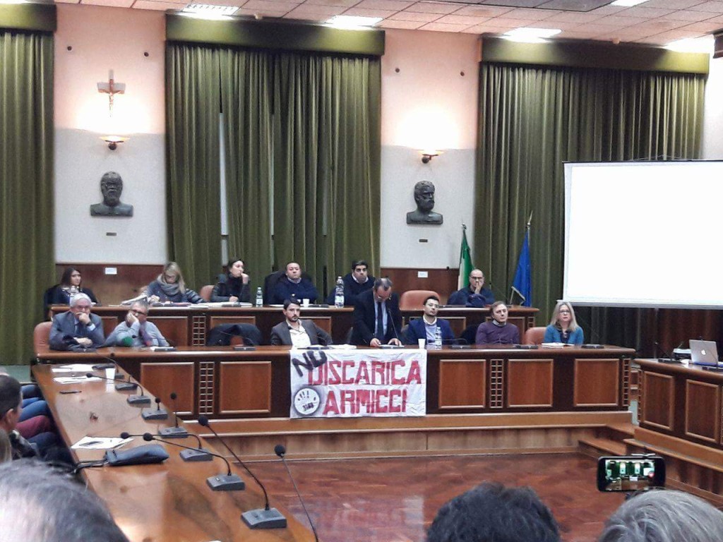 Lentini, la contestata discarica approda in Consiglio comunale