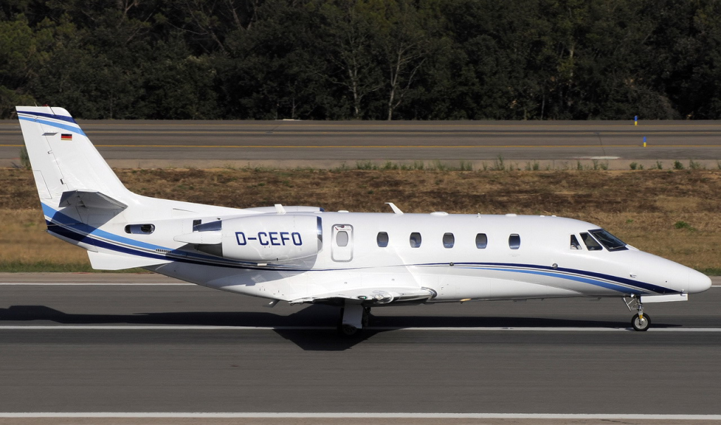 Omettono le imposte ed evadono oltre 700 mila euro, compagnie di aerotaxi nei guai