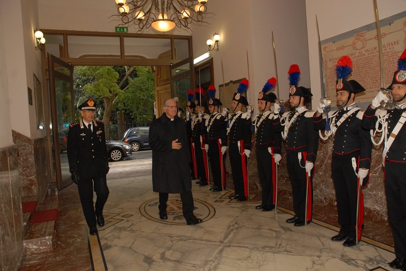 Arcivescovo Accolla al Comando dei Carabinieri di Messina