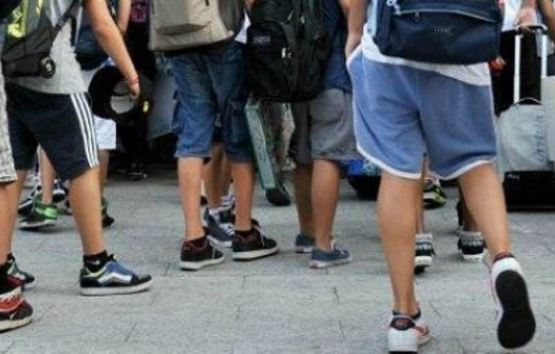 Caso di bullismo a Ragusa: costringono compagno di classe a ballare nudo per strada