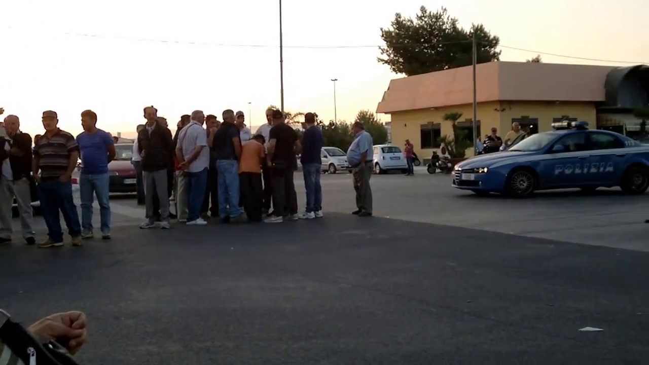 I microfoni di RadioUno domani al mercato ortofrutticolo di Vittoria