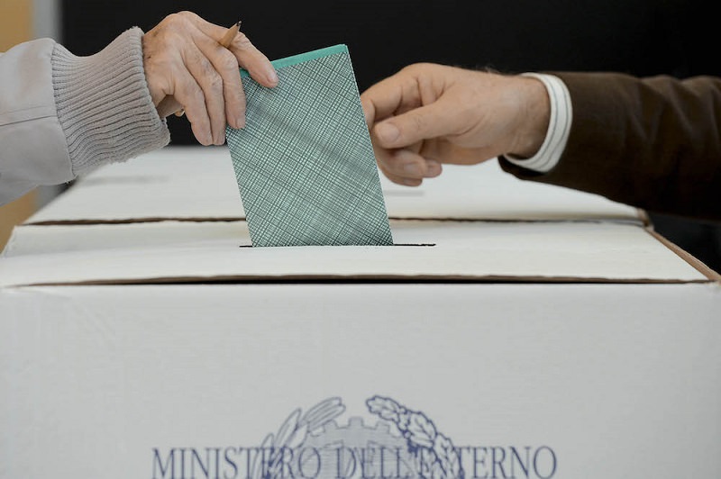 Si vota in due comuni siciliani: dove e chi sono i pretendenti a sindaco