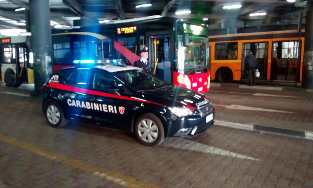 Attimi di paura su bus ATM: denunciati 7 giovani messinesi