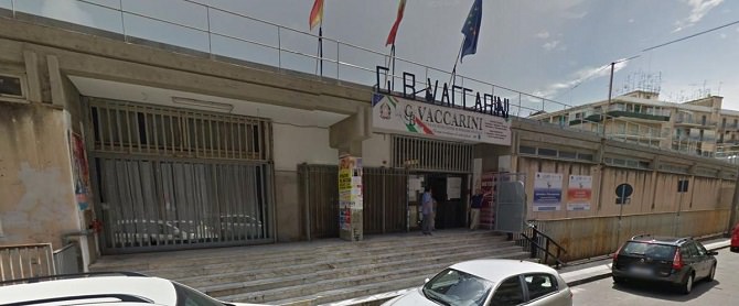 Istituto Vaccarini: controlli relativi allo spaccio, sequestrata marijuana Istituto Vaccarini: controlli relativi allo spaccio, sequestrata marijuana