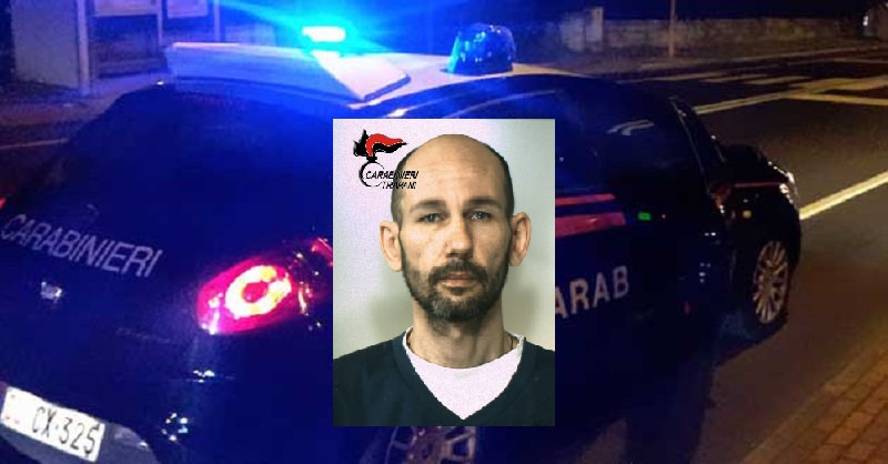 Cinofili entrano in casa e trovano oltre 100 grammi di marijuana Cinofili entrano in casa e trovano oltre 100 grammi di marijuana