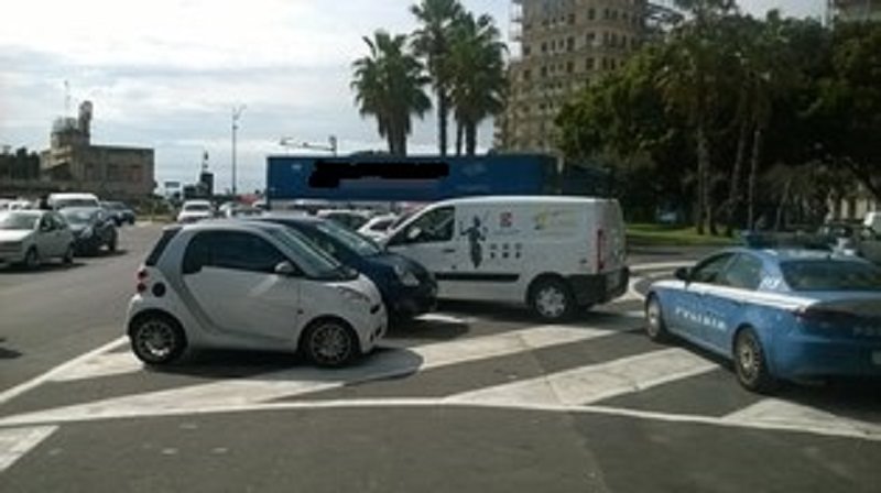 Lotta ai parcheggiatori abusivi per le strade di Catania, controlli e sanzioni per oltre 8.000 euro