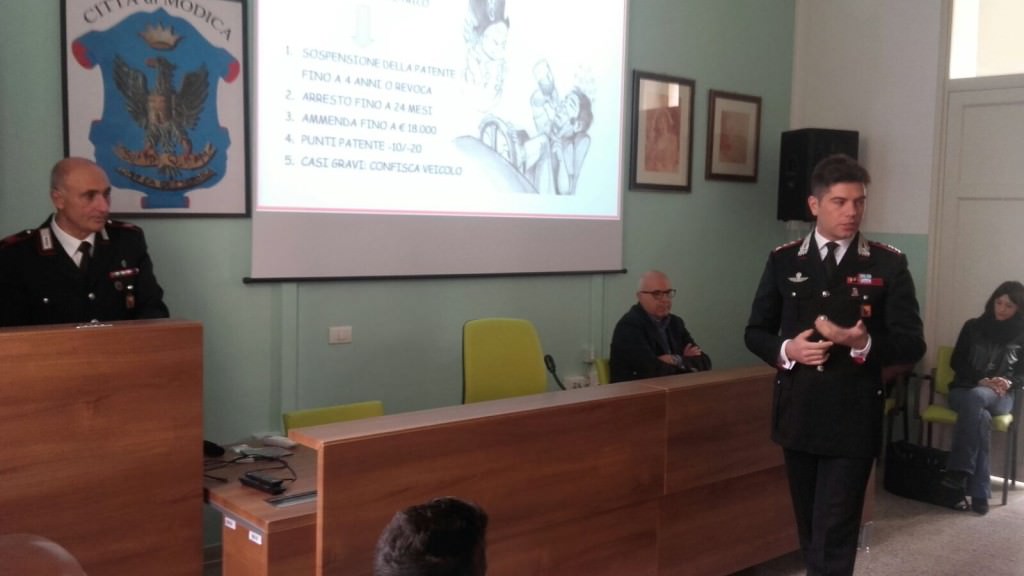 “Cultura della legalità”: i carabinieri al “Santa Marta” di Modica