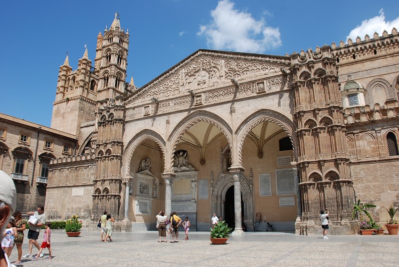 A.A.A. cercansi volontari per il sito Unesco di Palermo