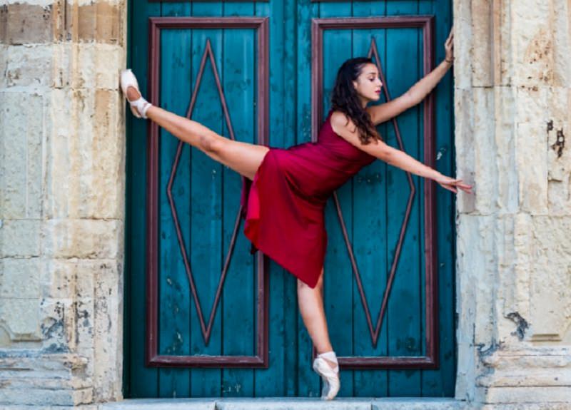 “Festival della Danza – Città di Ragusa” con fotografia e scrittura. Ospite Luciana Savignano