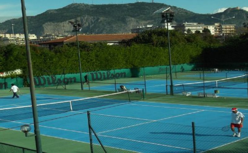Tennista muore a Palermo forse fulminato da infarto