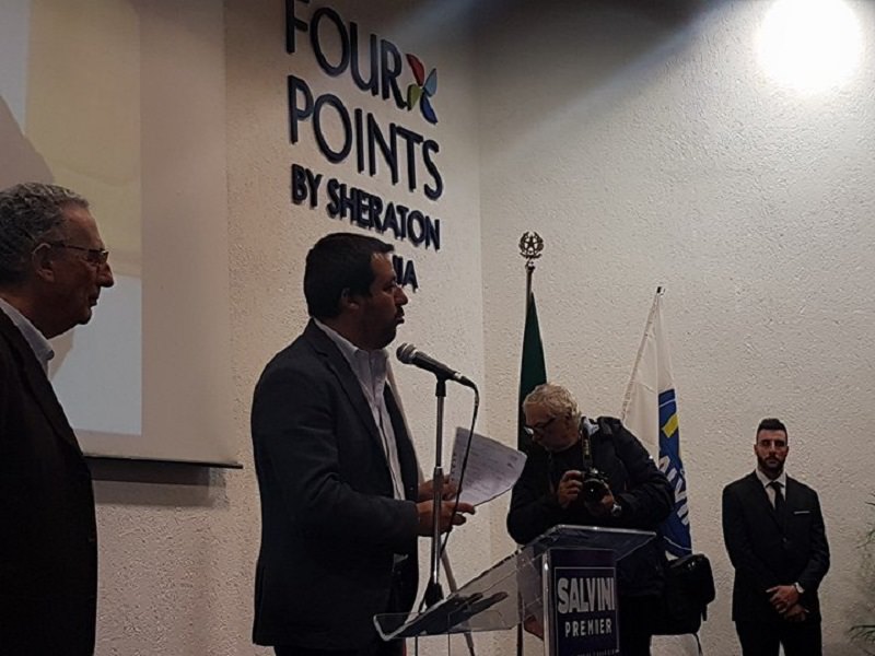 Matteo Salvini a Catania: “La Sicilia non è una discarica di esseri umani” Matteo Salvini a Catania: “La Sicilia non è una discarica di esseri umani”