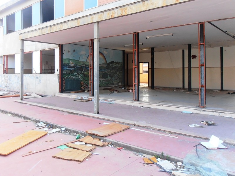 Ex scuola di via Villa Glori, Tomarchio: “Necessità di un piano di recupero”