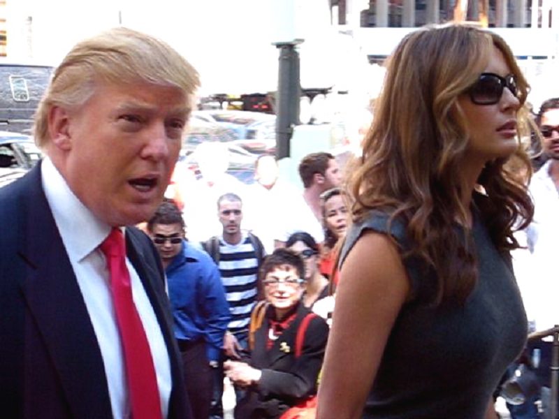 Il Presidente degli USA Trump e la moglie Melania sono positivi, l’annuncio su Twitter: “Siamo in quarantena”