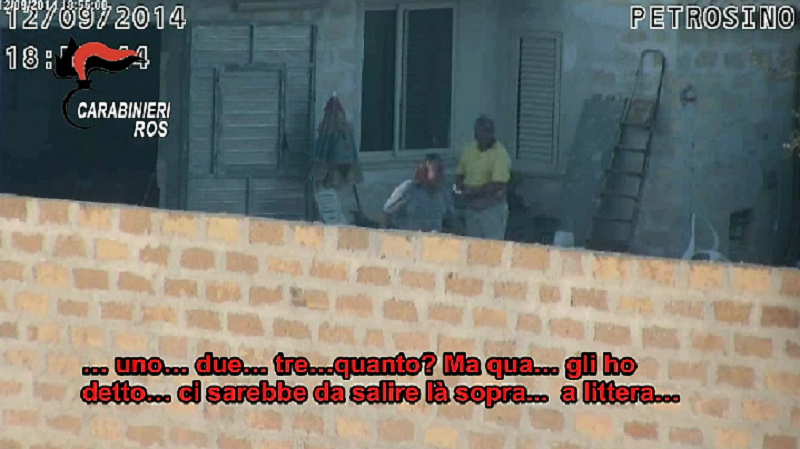 Marsala, 14 arresti affiliati latitante Matteo Messina Denaro. I NOMI dei capo clan e i VIDEO Marsala, 14 arresti affiliati latitante Matteo Messina Denaro. I NOMI dei capo clan e i VIDEO