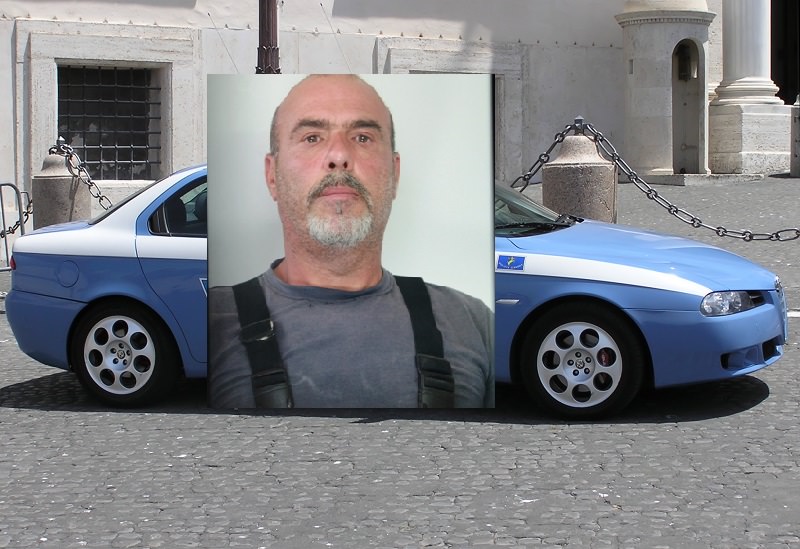 Rapina un Ard Discount e scappa con il bottino, ma la fuga è breve: arrestato Rapina un Ard Discount e scappa con il bottino, ma la fuga è breve: arrestato