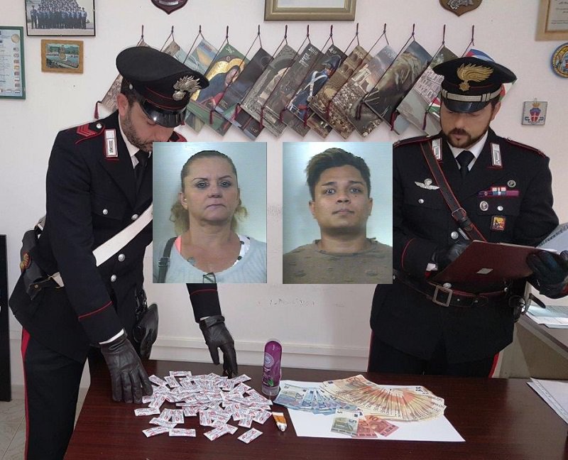 Annuncio “hot” su internet: coppia faceva prostituire la figlia. In casa sex toys, preservativi e soldi